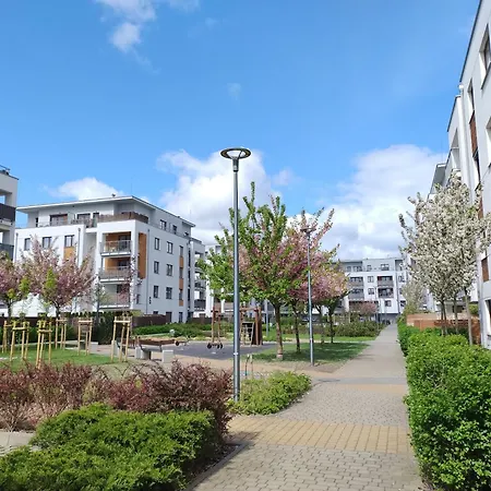 Apartament Jasmin Z Balkonem I Samodzielnym Zameldowaniem Posen Exterior foto